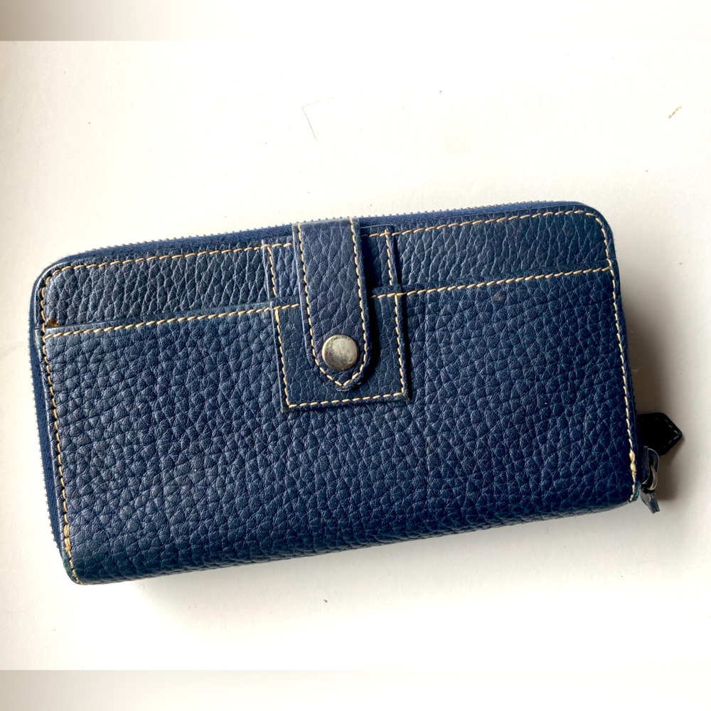 Authentic Dooney and Bourke Wallet